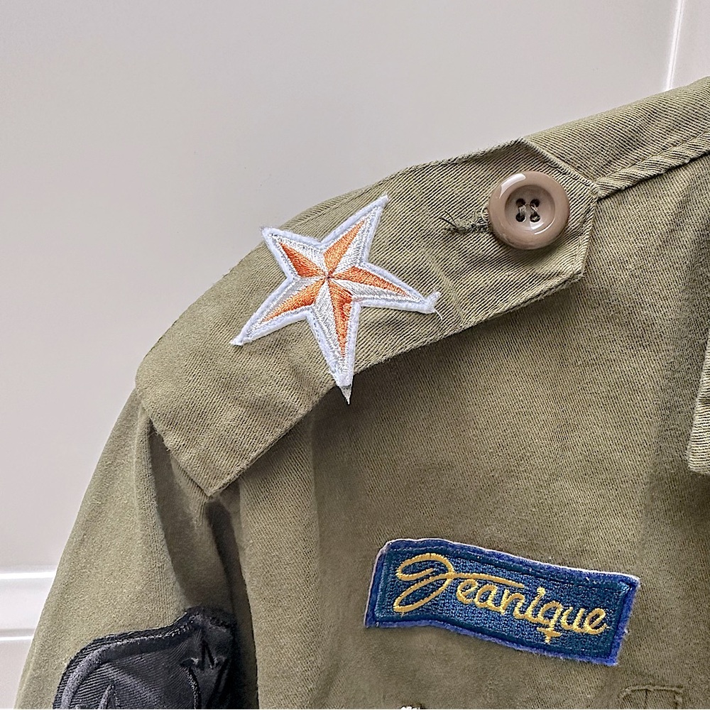 Rock N’ Karma Cool Edgy Streetwear Olive Army Jacket with Patchwork - Picture 9 of 11